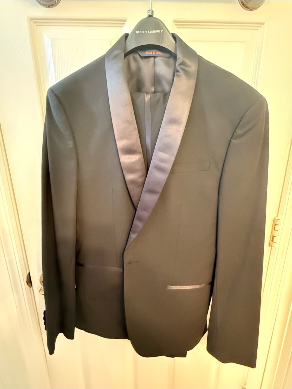 Egara Black Satin Shawl Lapel Tuxedo Jacket